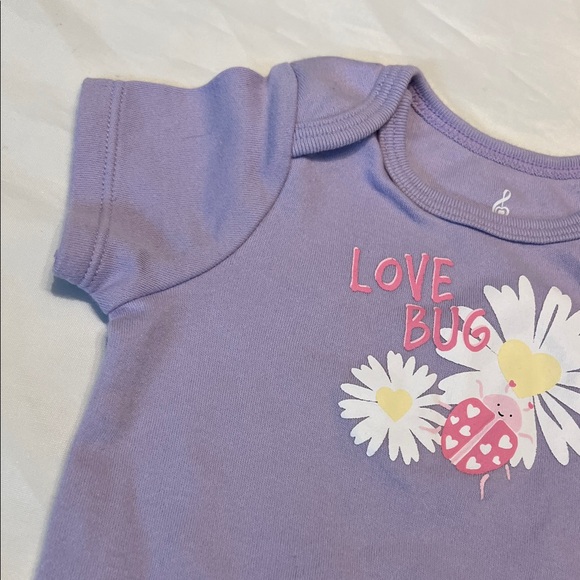 “Bundle 10/$13” Lullaby 6-9M Purple Baby girl bodysuit with Floral Design - Picture 3 of 7